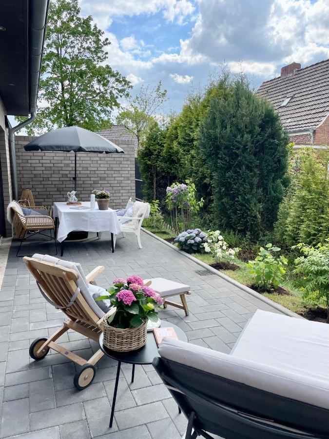 Freya Blue Ferienhaus Weener Exteriér fotografie